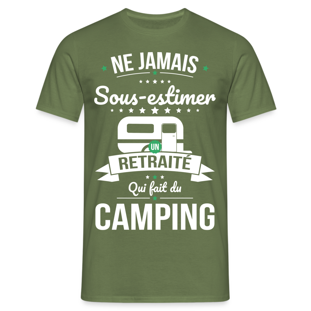 T-shirt Homme - Ne jamais sous-estimer un retraité qui fait du camping - vert militaire