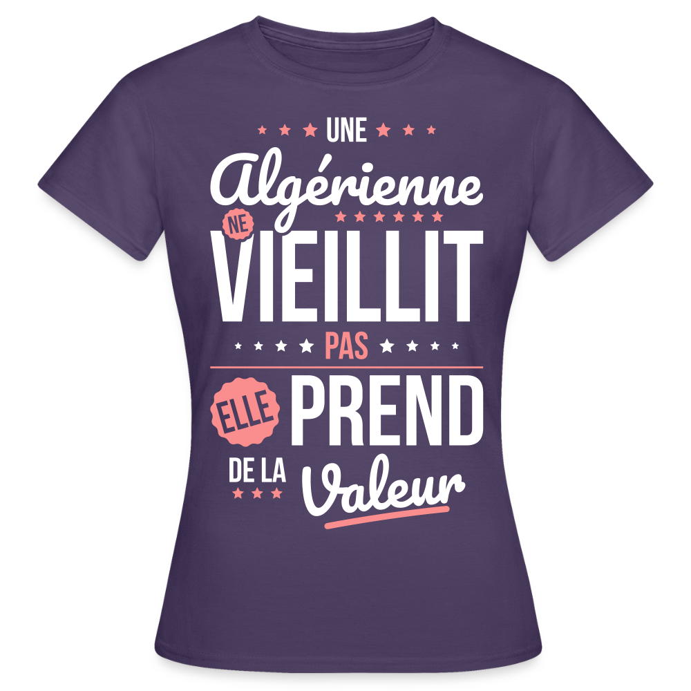 T-shirt Femme - Une Algérienne ne vieillit pas - violet foncé