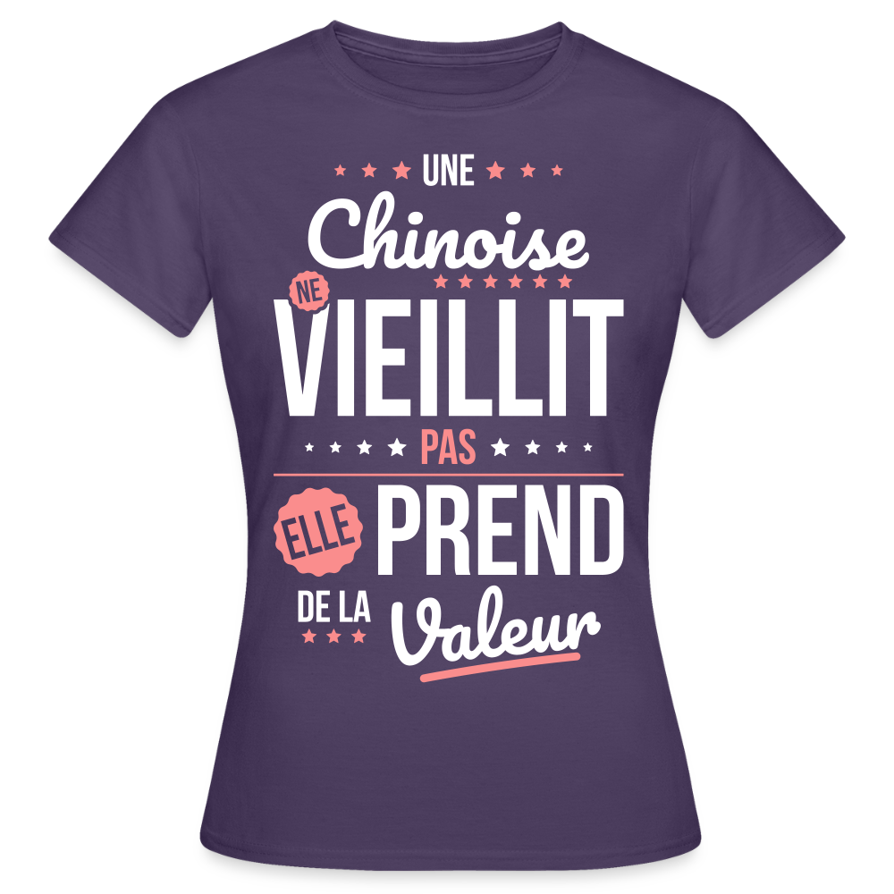 T-shirt Femme - Une Chinoise ne vieillit pas - violet foncé