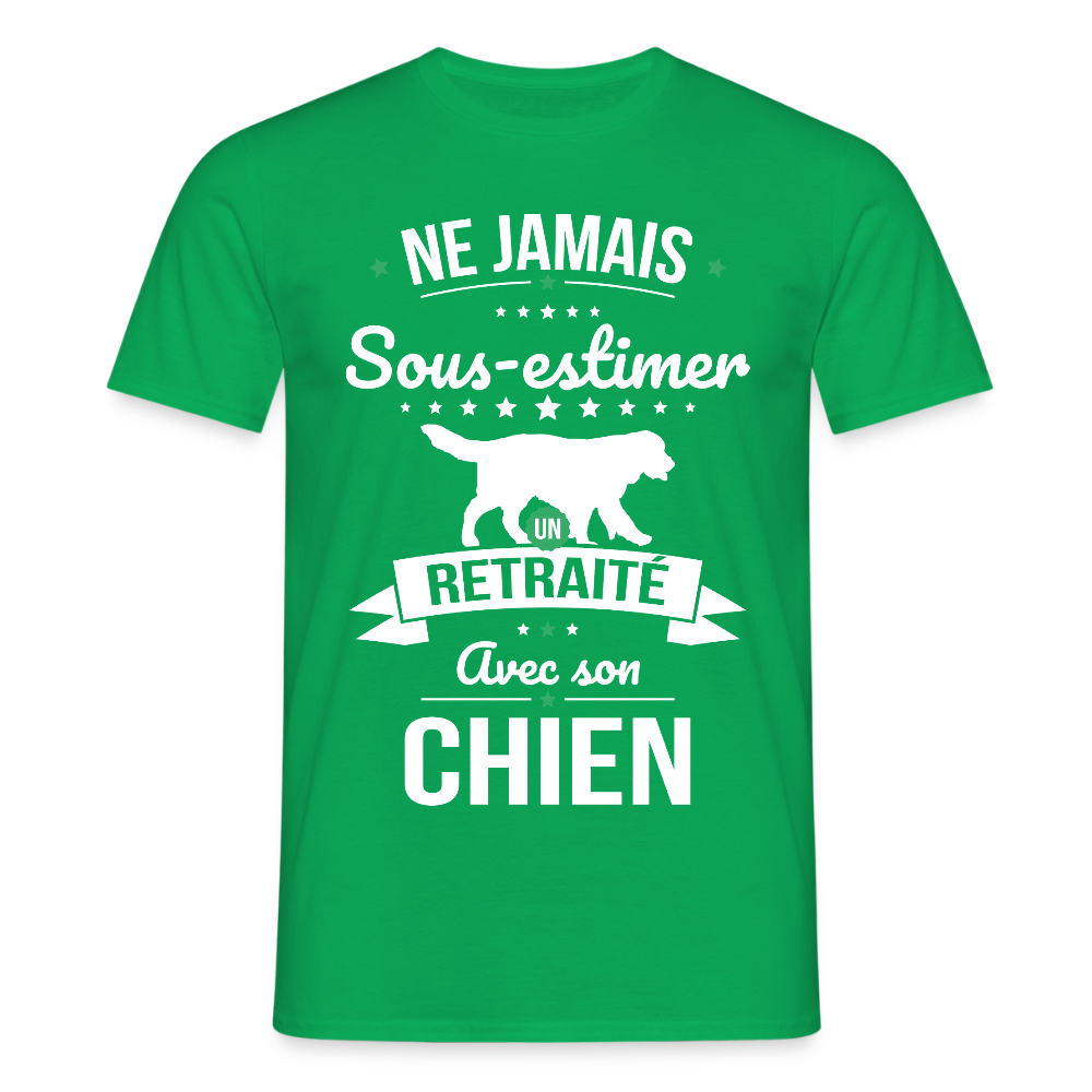 T-shirt Homme - Ne jamais sous-estimer un retraité avec son chien - vert