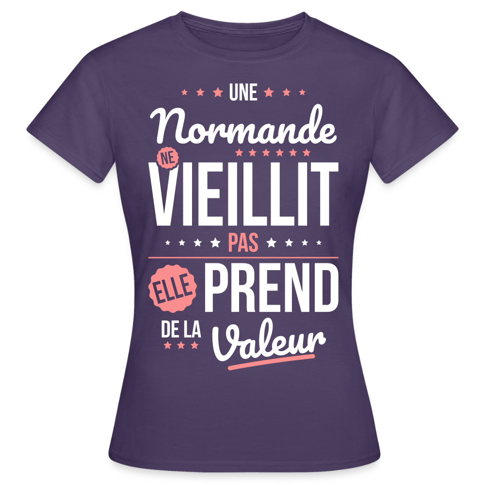 T-shirt Femme - Une Normande ne vieillit pas - violet foncé