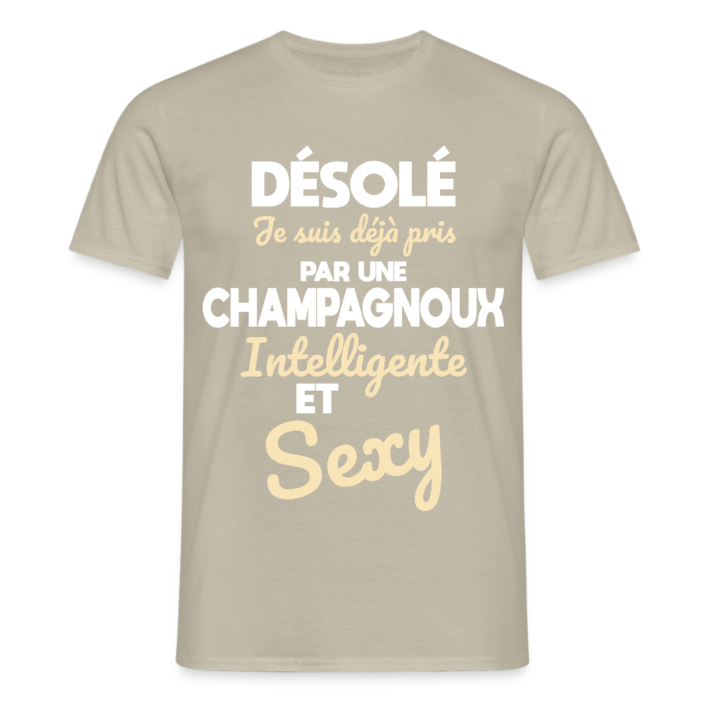 T-shirt Homme - Je suis déjà pris par une Champagnoux intelligente et sexy - beige sable