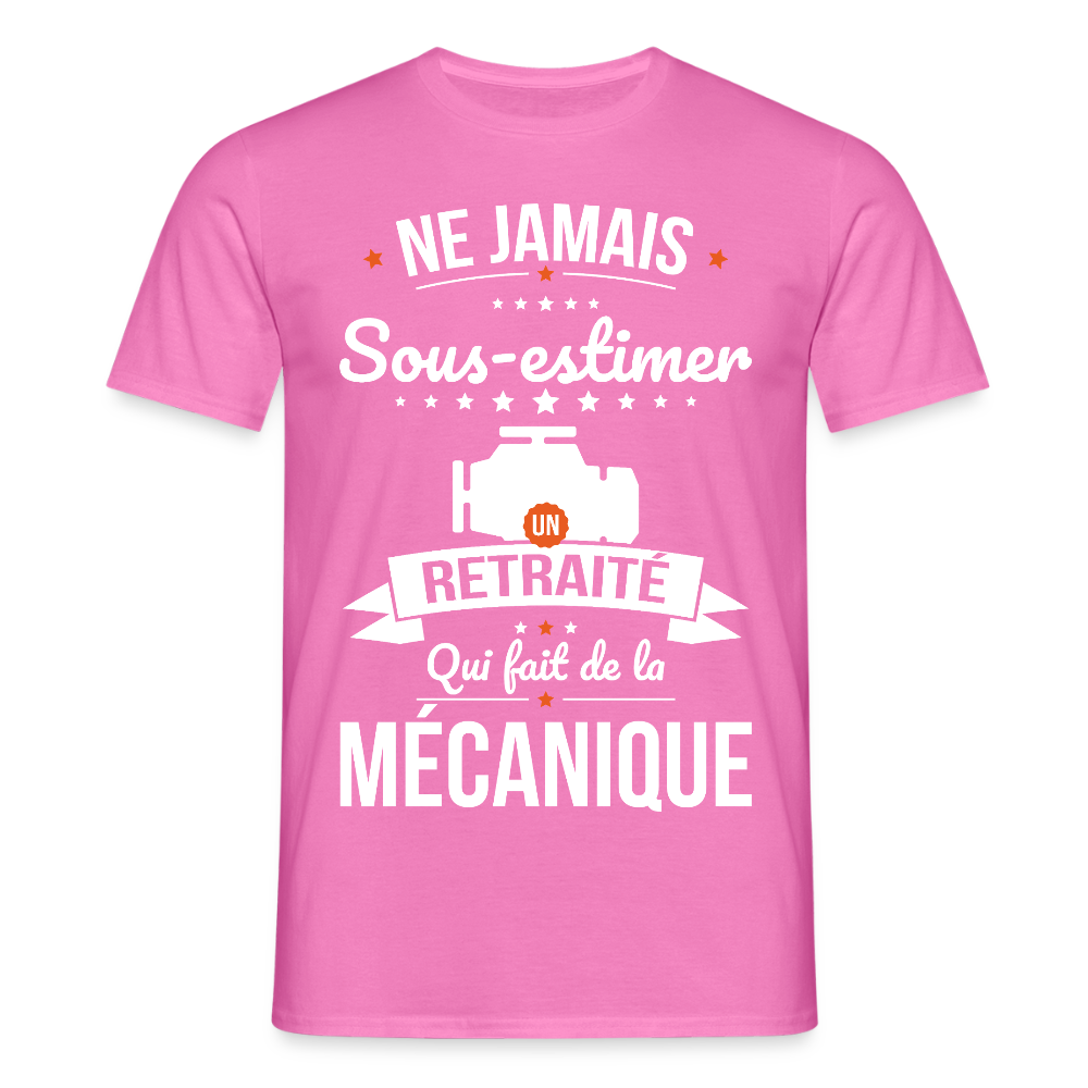 T-shirt Homme - Ne jamais sous-estimer un retraité qui fait de la mécanique - rose