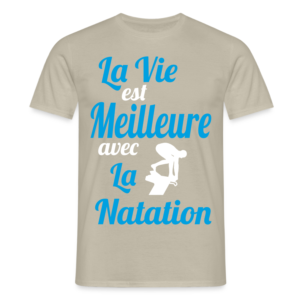 T-shirt Homme - La vie est meilleure avec la Natation - beige sable