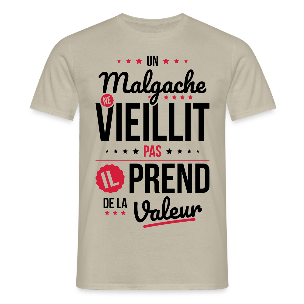 T-shirt Homme - Un Malgache ne vieillit pas - beige sable