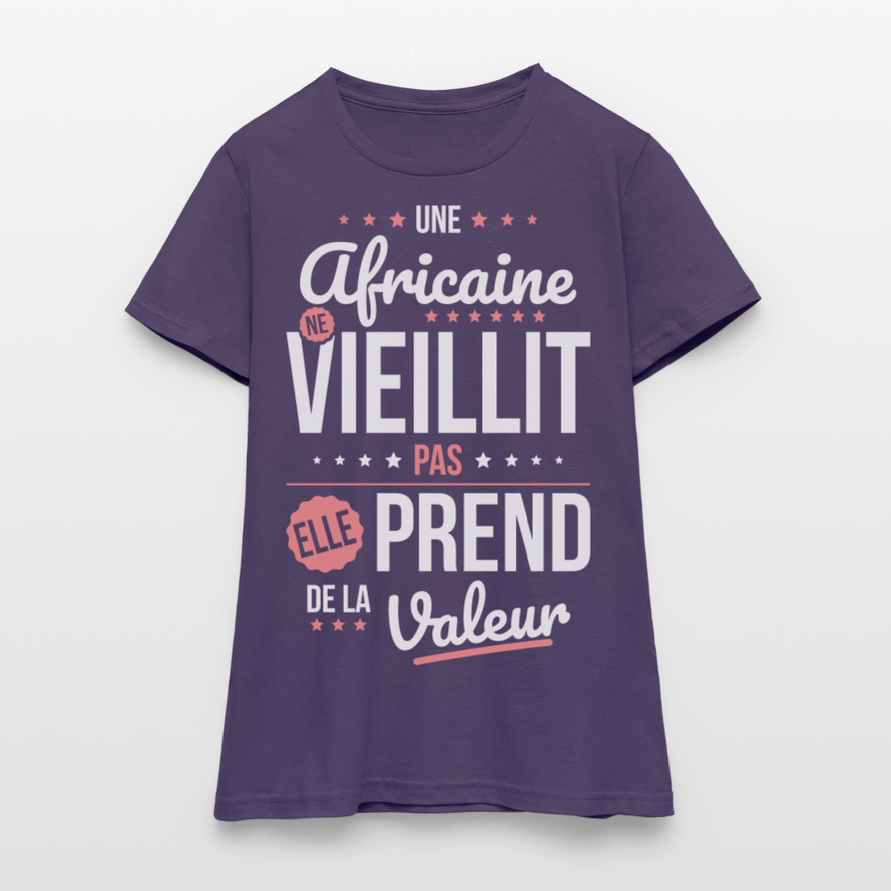 T-shirt Femme - Une Africaine ne vieillit pas - violet foncé