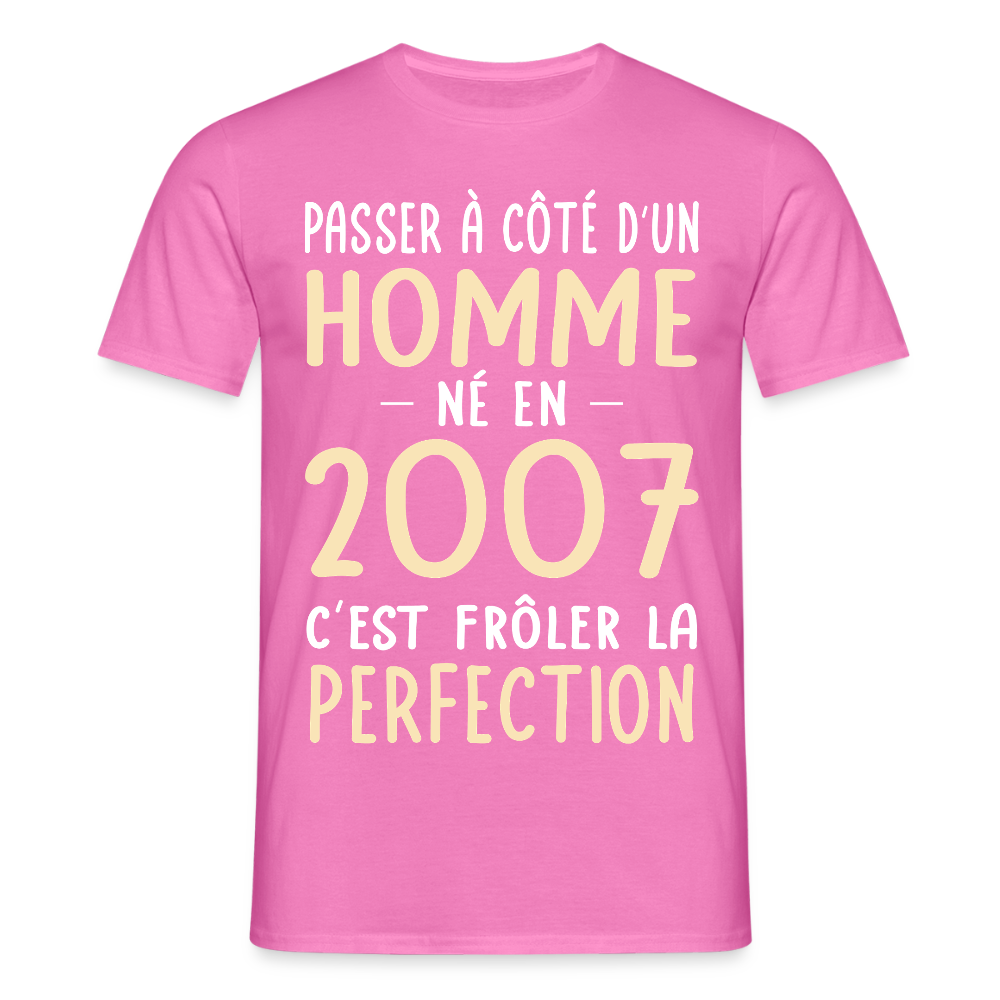 T-shirt Homme - Anniversaire 18 Ans - Né en 2007 - Frôler la perfection - rose