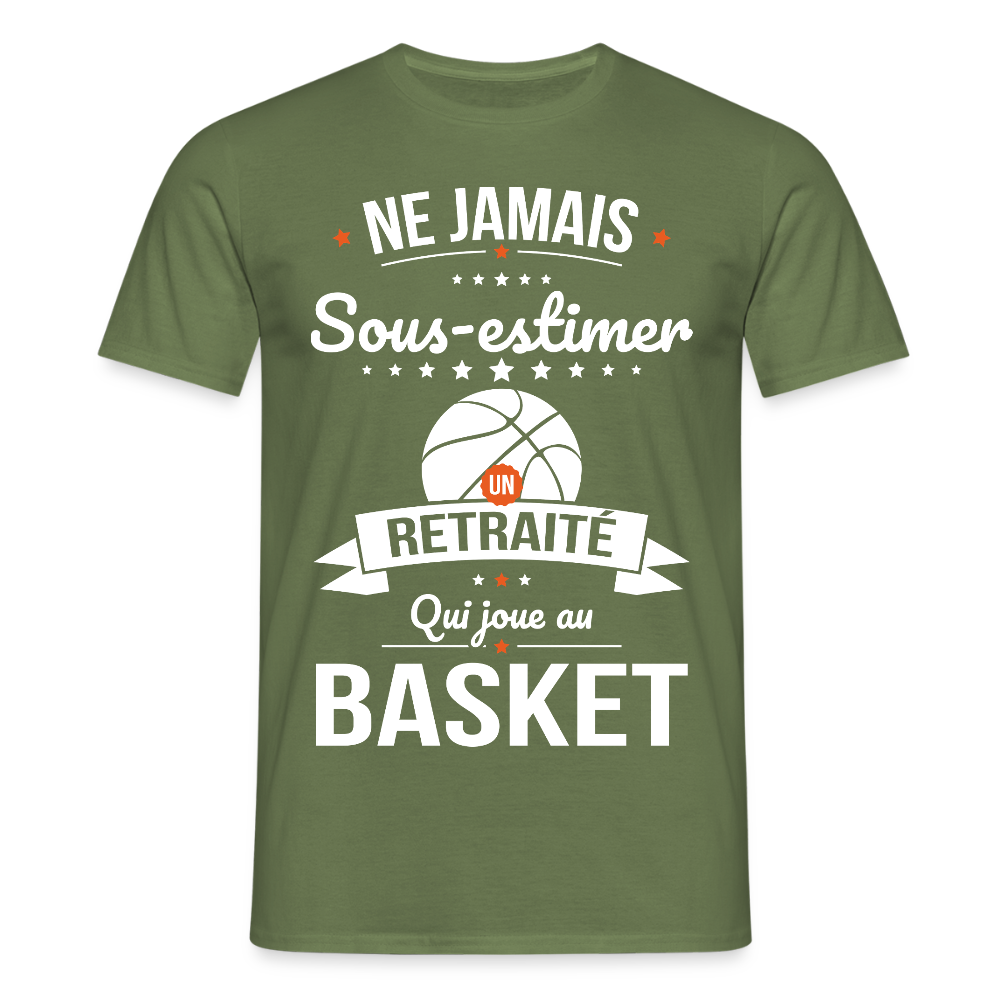T-shirt Homme - Ne jamais sous-estimer un retraité qui joue au basket - vert militaire