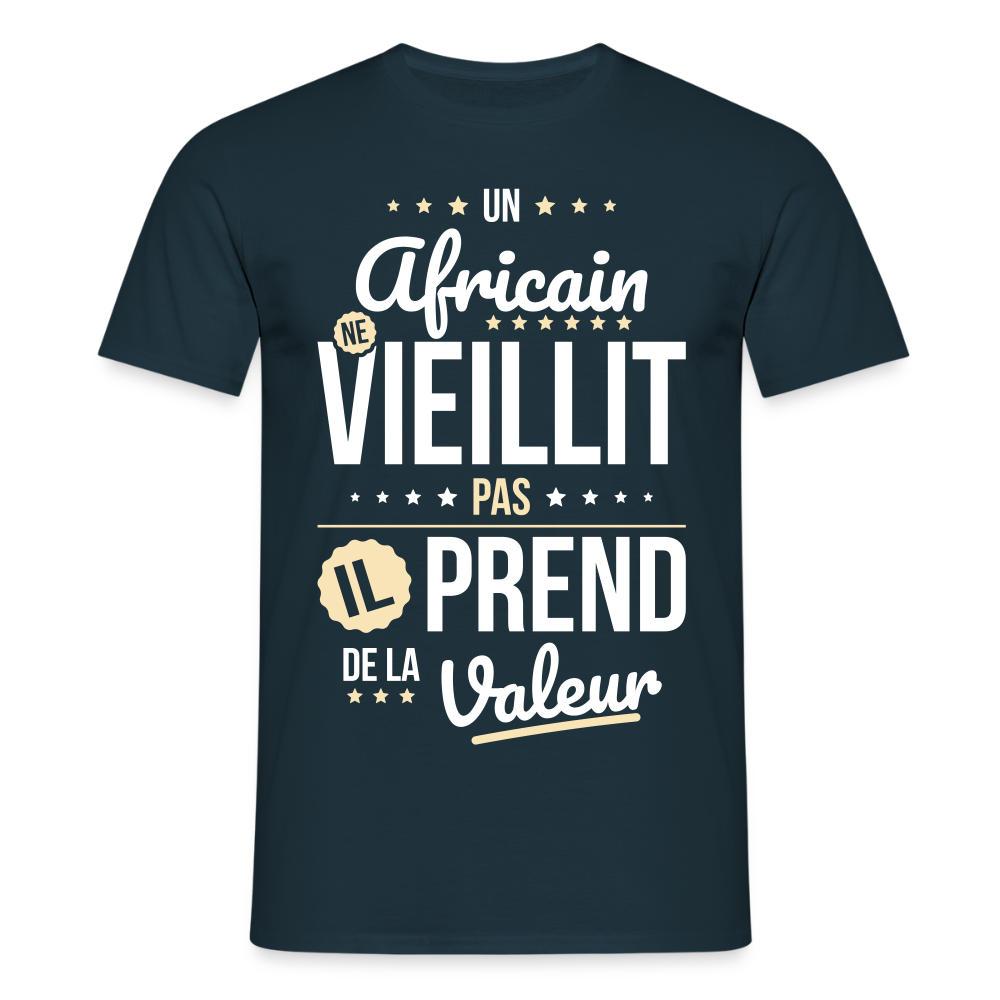 T-shirt Homme - Un Africain ne vieillit pas - marine