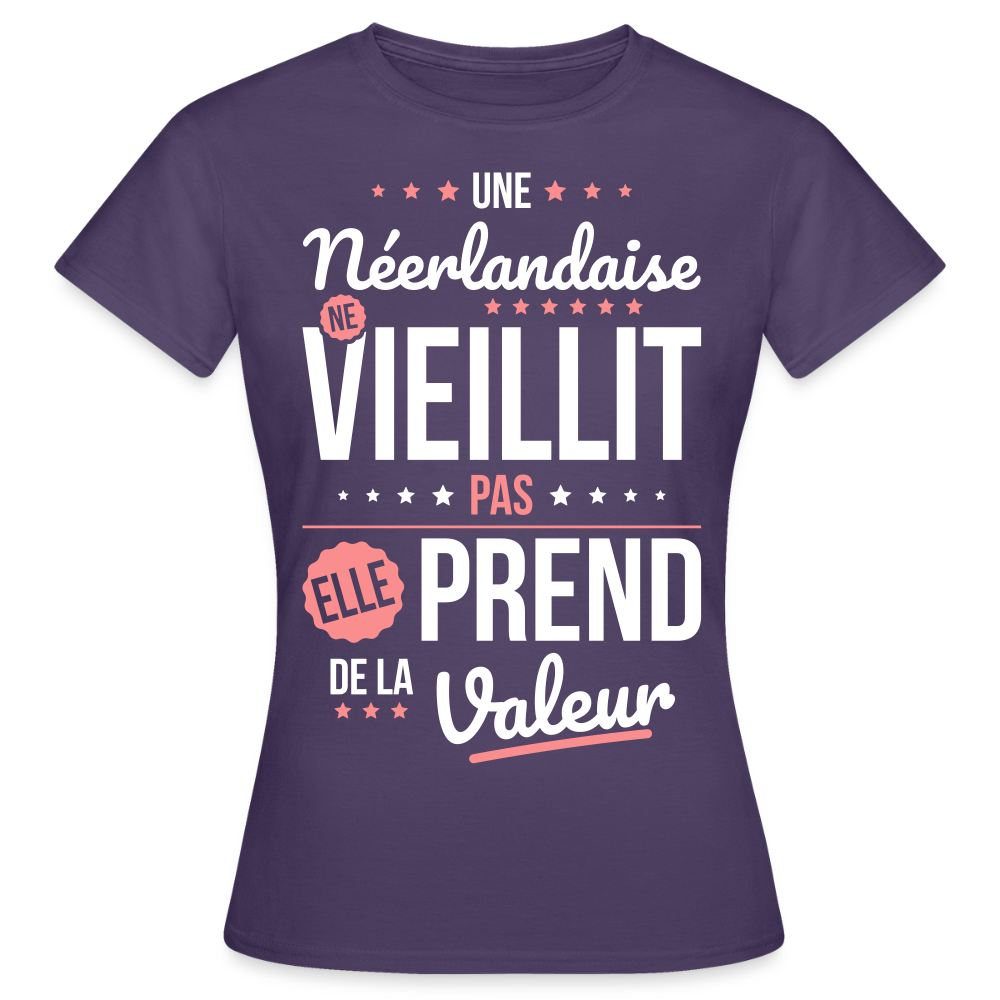 T-shirt Femme - Une Néerlandaise ne vieillit pas - violet foncé