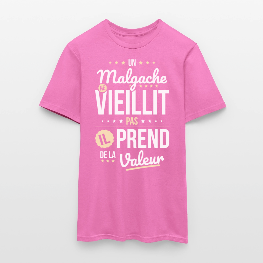 T-shirt Homme - Un Malgache ne vieillit pas - rose