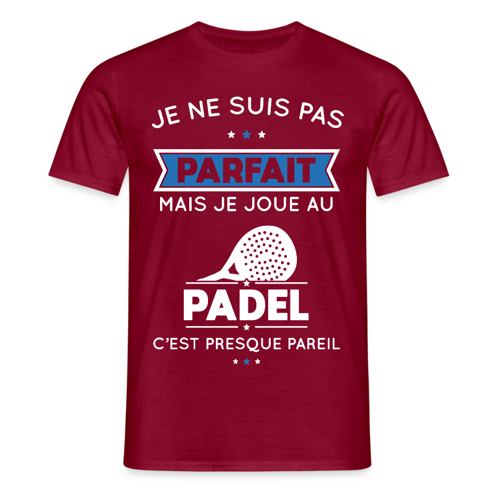 T-shirt Homme - Je Ne Suis Pas Parfait Mais Je Joue Au Padel - rouge brique