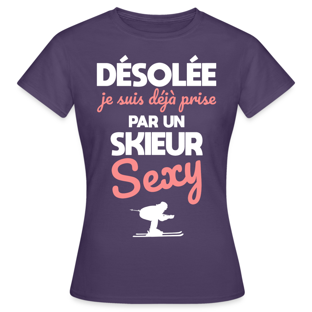T-shirt Femme - Je suis prise par un skieur sexy - violet foncé
