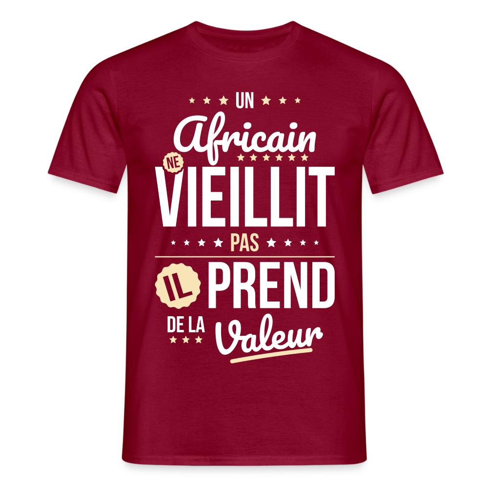 T-shirt Homme - Un Africain ne vieillit pas - rouge brique