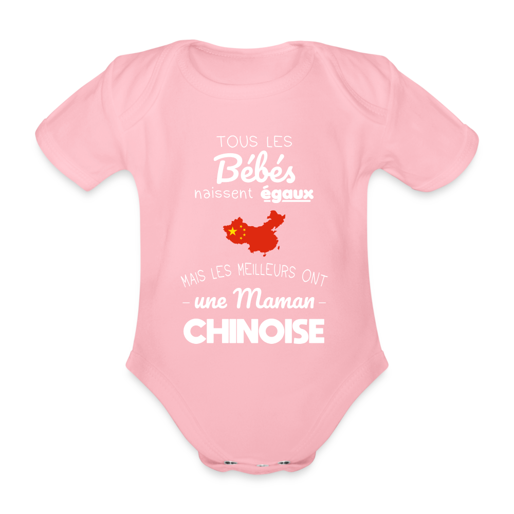 Body Bébé bio manches courtes - Les Meilleurs Ont Une Maman Chinoise - rose clair