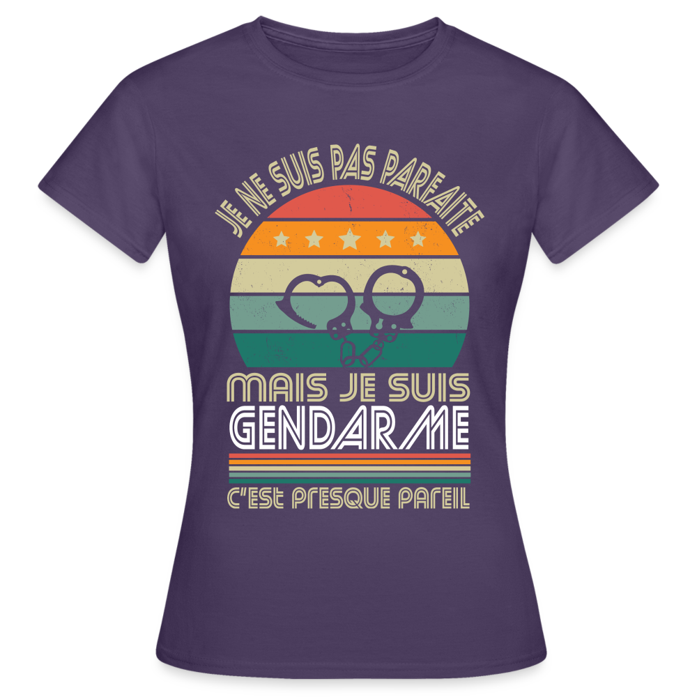 T-shirt Femme - Je ne suis pas parfaite mais je suis Gendarme - violet foncé