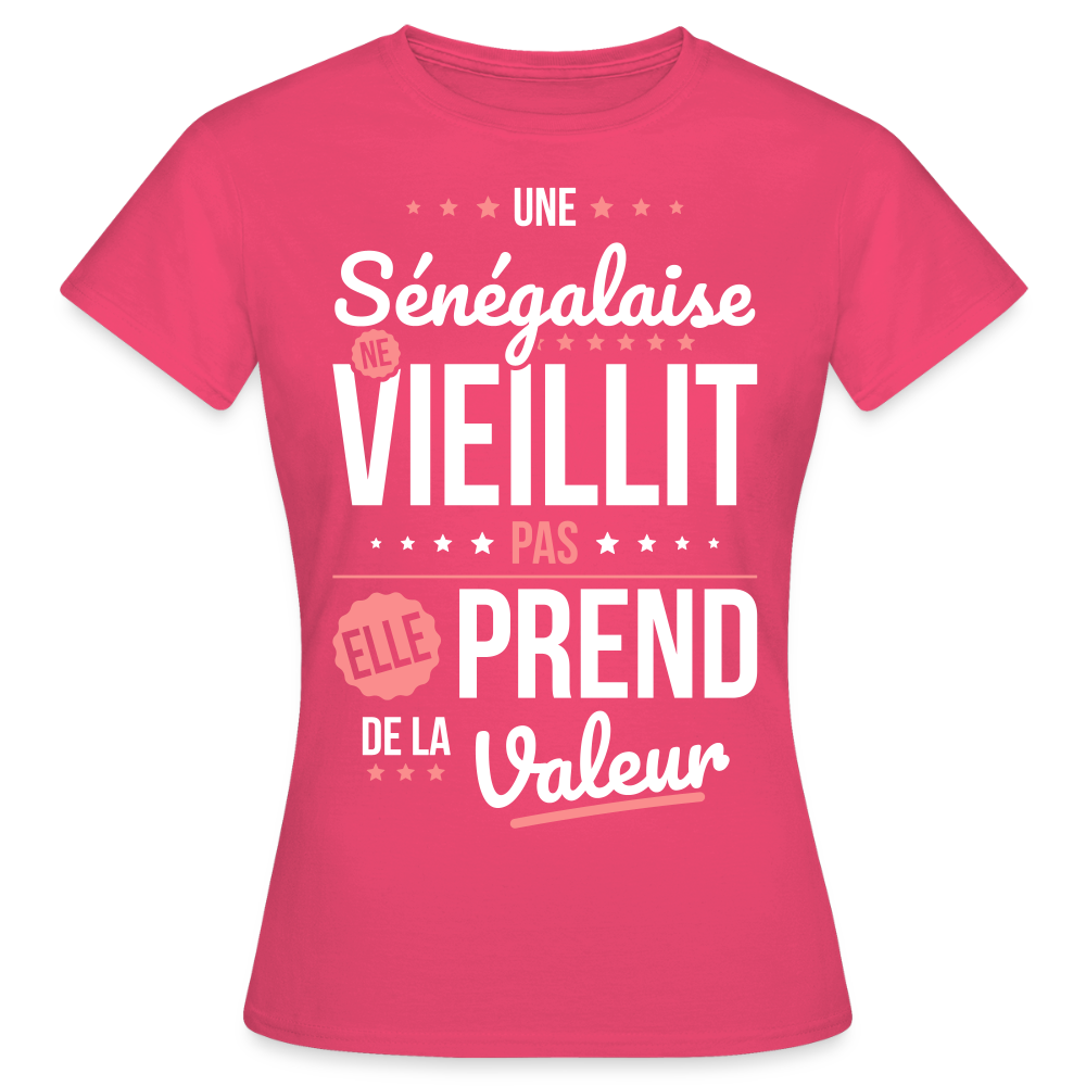 T-shirt Femme - Une Sénégalaise ne vieillit pas - rose azalée