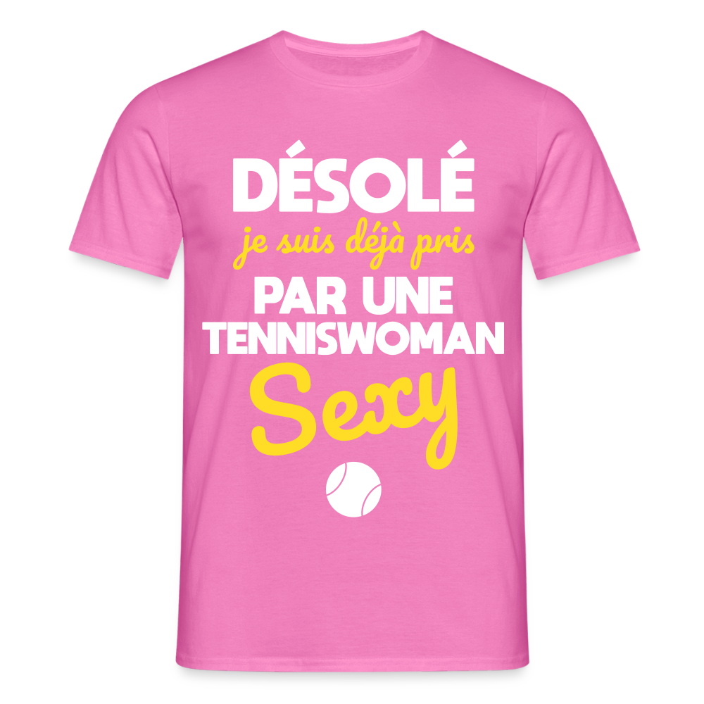T-shirt Homme - Je suis pris par une tenniswoman sexy - rose