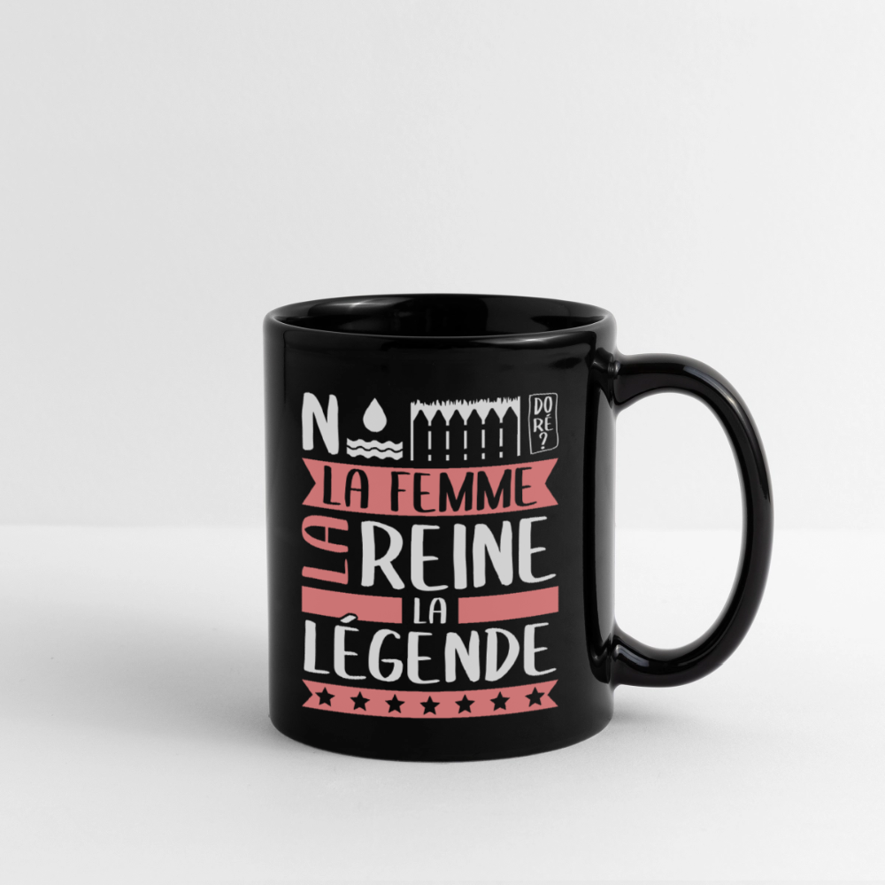 Mug uni Noémie rébus – La femme, la reine, la légende - noir
