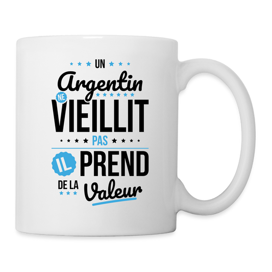 Mug blanc - Un Argentin ne vieillit pas - blanc