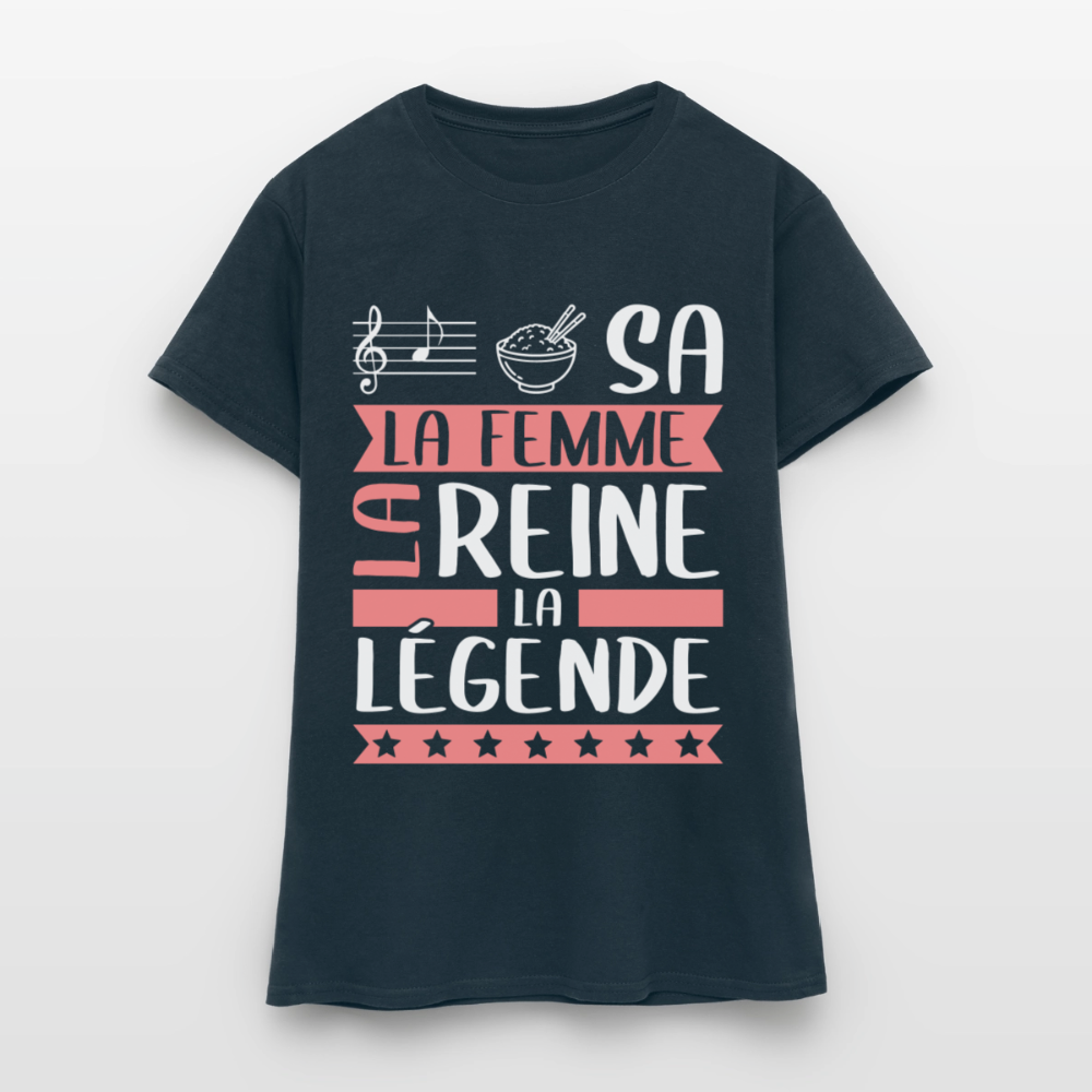 T-shirt femme Larissa rébus – La femme, la reine, la légende - marine