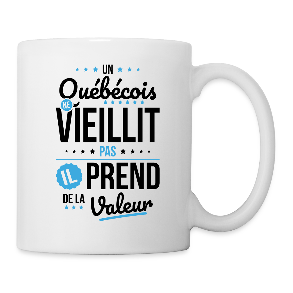 Mug blanc - Un Québécois ne vieillit pas - blanc