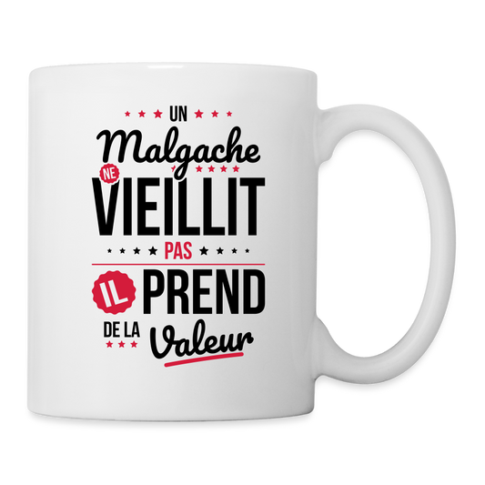 Mug blanc - Un Malgache ne vieillit pas - blanc