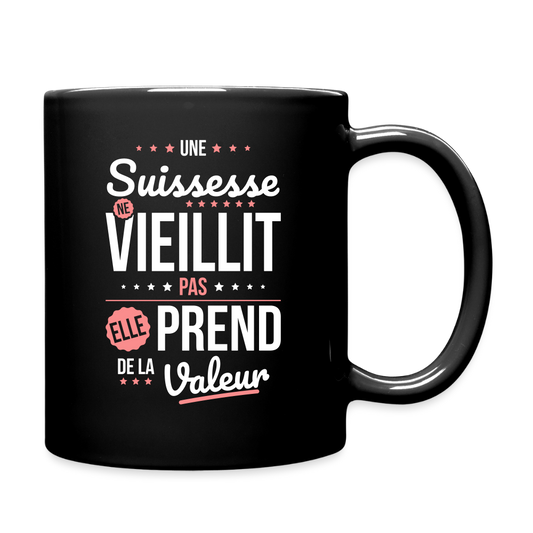 Mug uni - Une Suissesse ne vieillit pas - noir