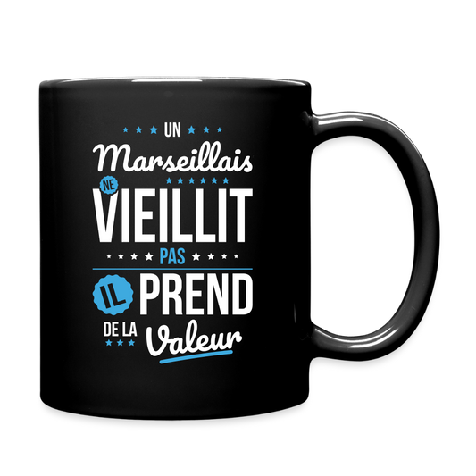 Mug uni - Un Marseillais ne vieillit pas - noir