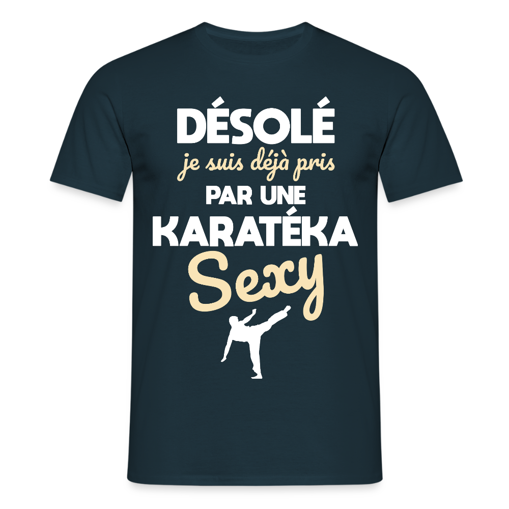 T-shirt Homme - Je suis pris par une karatéka sexy - marine