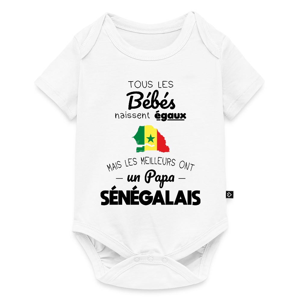 Body Bébé bio manches courtes - Les Meilleurs Ont Un Papa Sénégalais - blanc