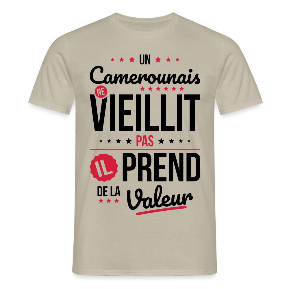 T-shirt Homme - Un Camerounais ne vieillit pas - beige sable