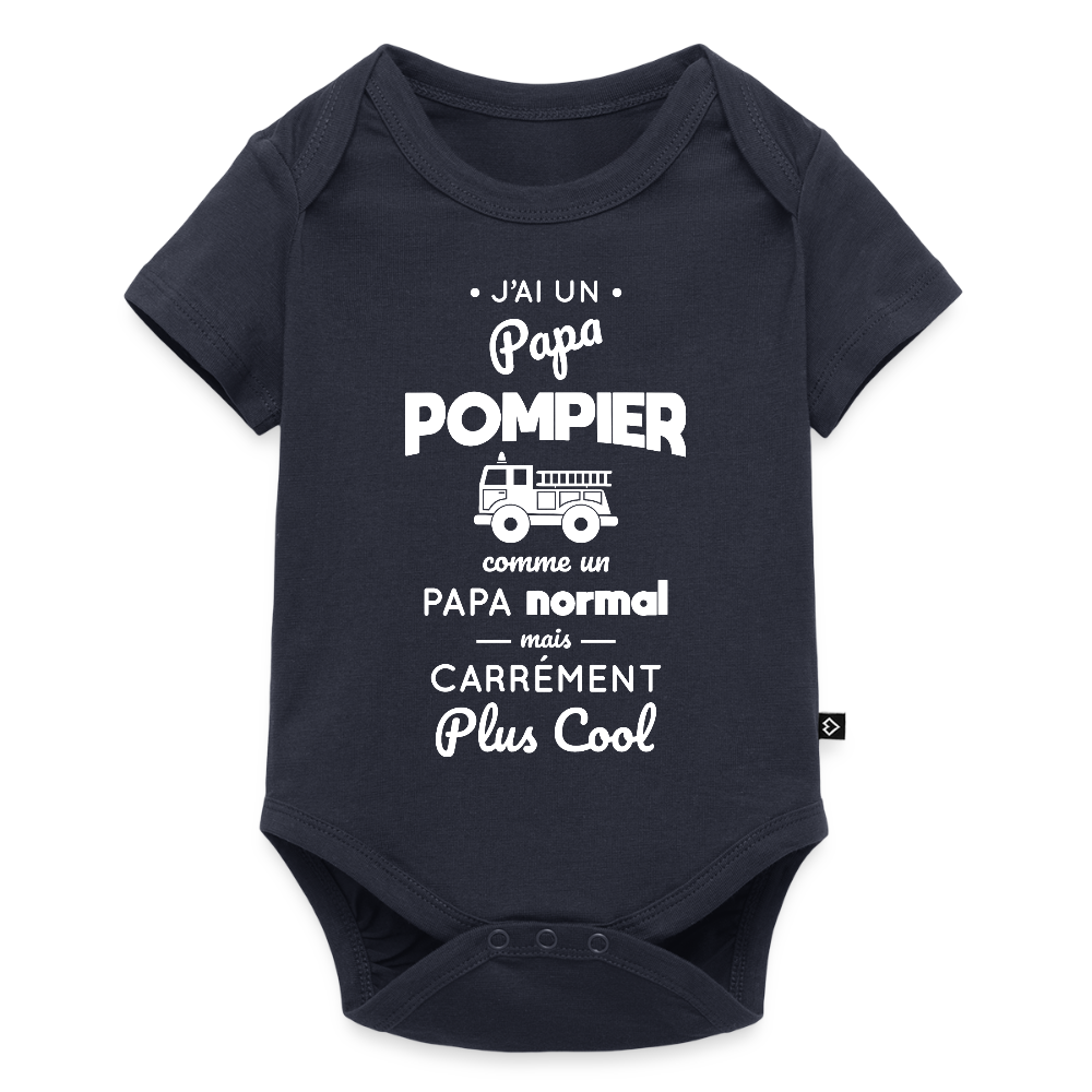 Body Bébé bio manches courtes - J'ai un papa pompier - bleu marine
