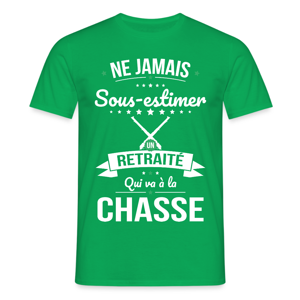 T-shirt Homme - Ne jamais sous-estimer un retraité qui va à la chasse - vert