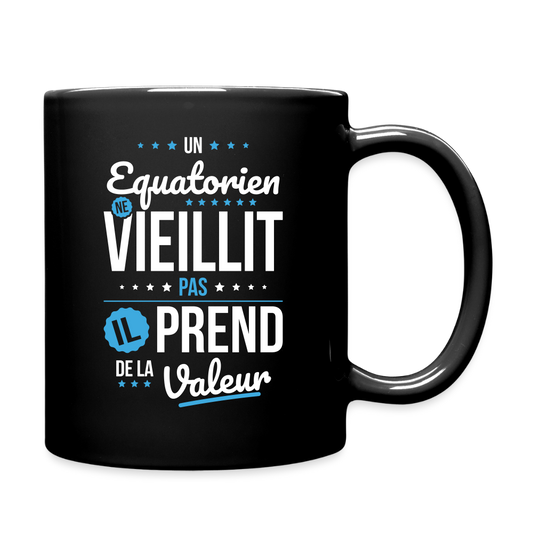 Mug uni - Un Equatorien ne vieillit pas - noir