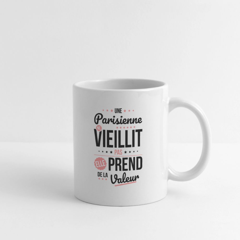 Mug blanc - Une Parisienne ne vieillit pas - blanc