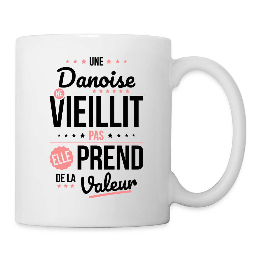 Mug blanc - Une Danoise ne vieillit pas - blanc