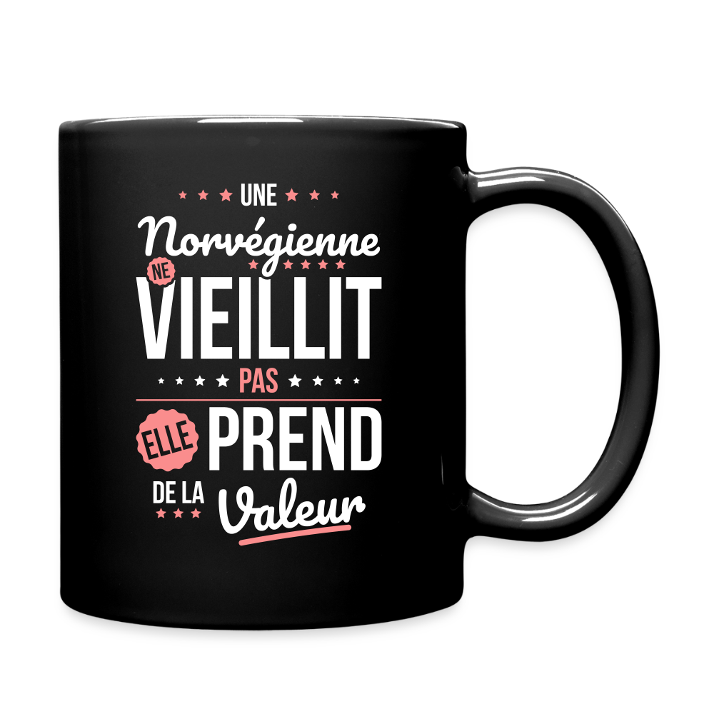 Mug uni - Une Norvégienne ne vieillit pas - noir