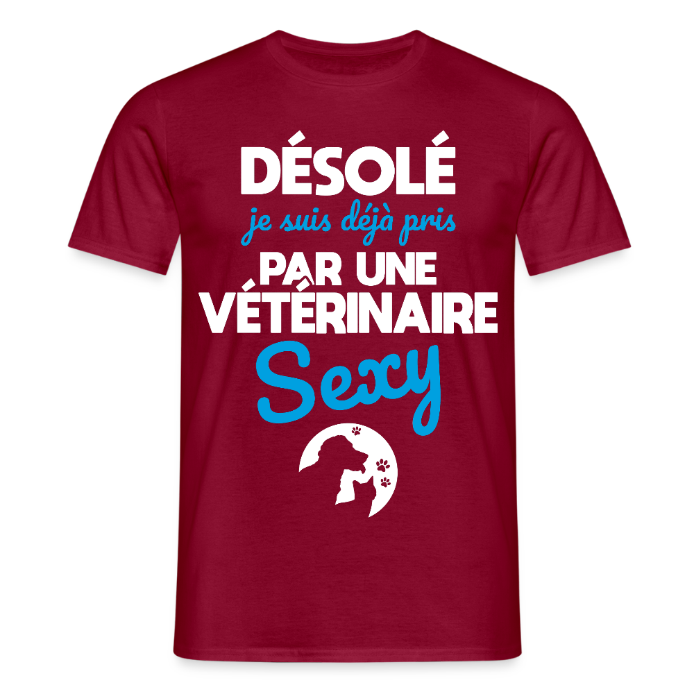 T-shirt Homme - Je suis pris par une vétérinaire sexy - rouge brique