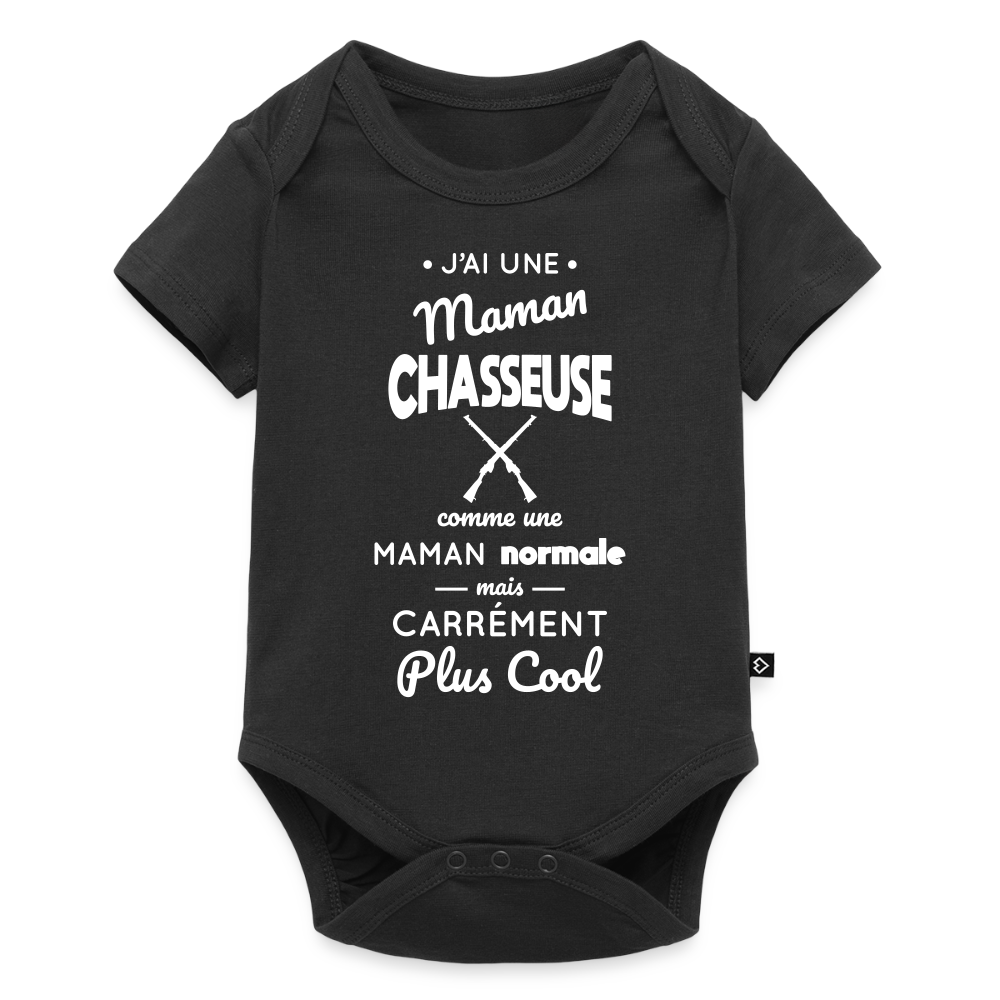 Body Bébé bio manches courtes - J'ai une maman chasseuse - noir