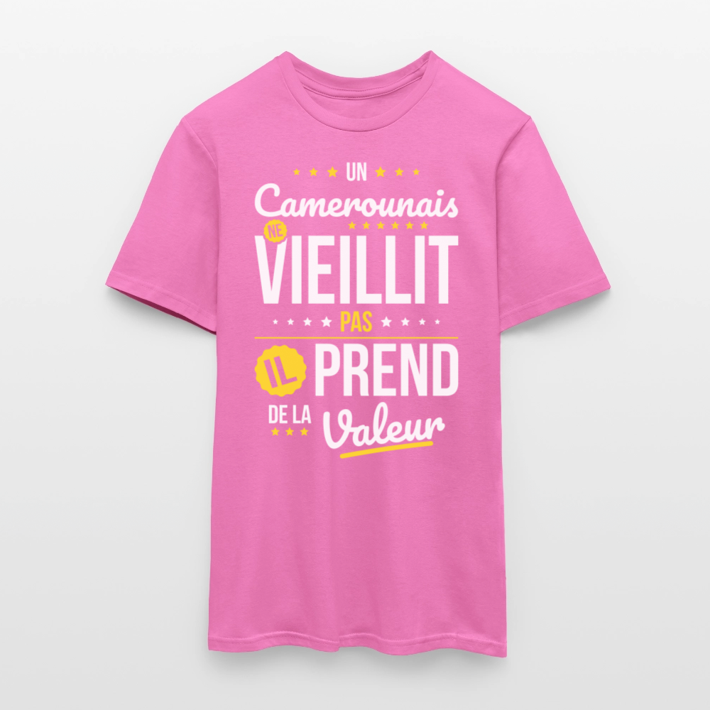 T-shirt Homme - Un Camerounais ne vieillit pas - rose