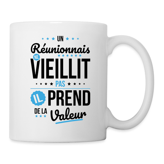 Mug blanc - Un Réunionnais ne vieillit pas - blanc