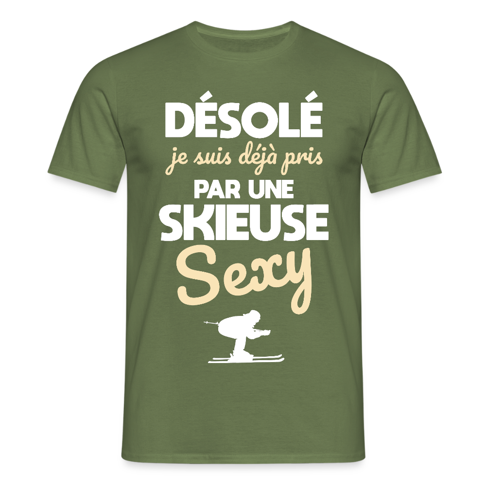 T-shirt Homme - Je suis pris par une skieuse sexy - vert militaire