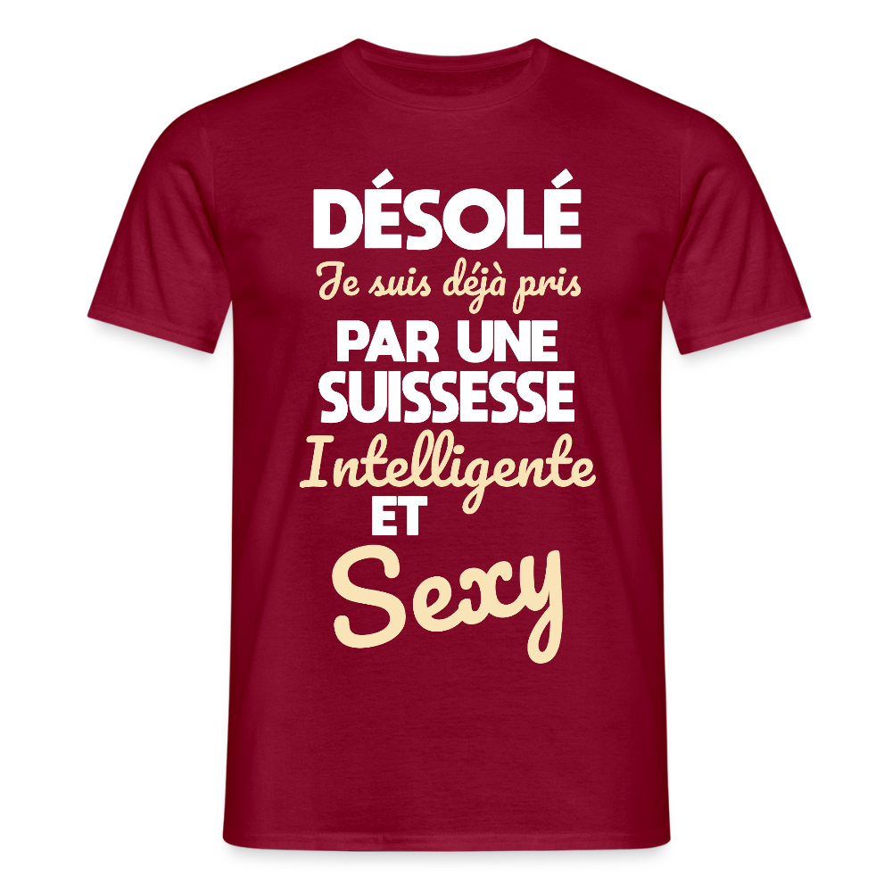 T-shirt Homme -  Je suis déjà pris par une Suissesse intelligente et sexy - rouge brique