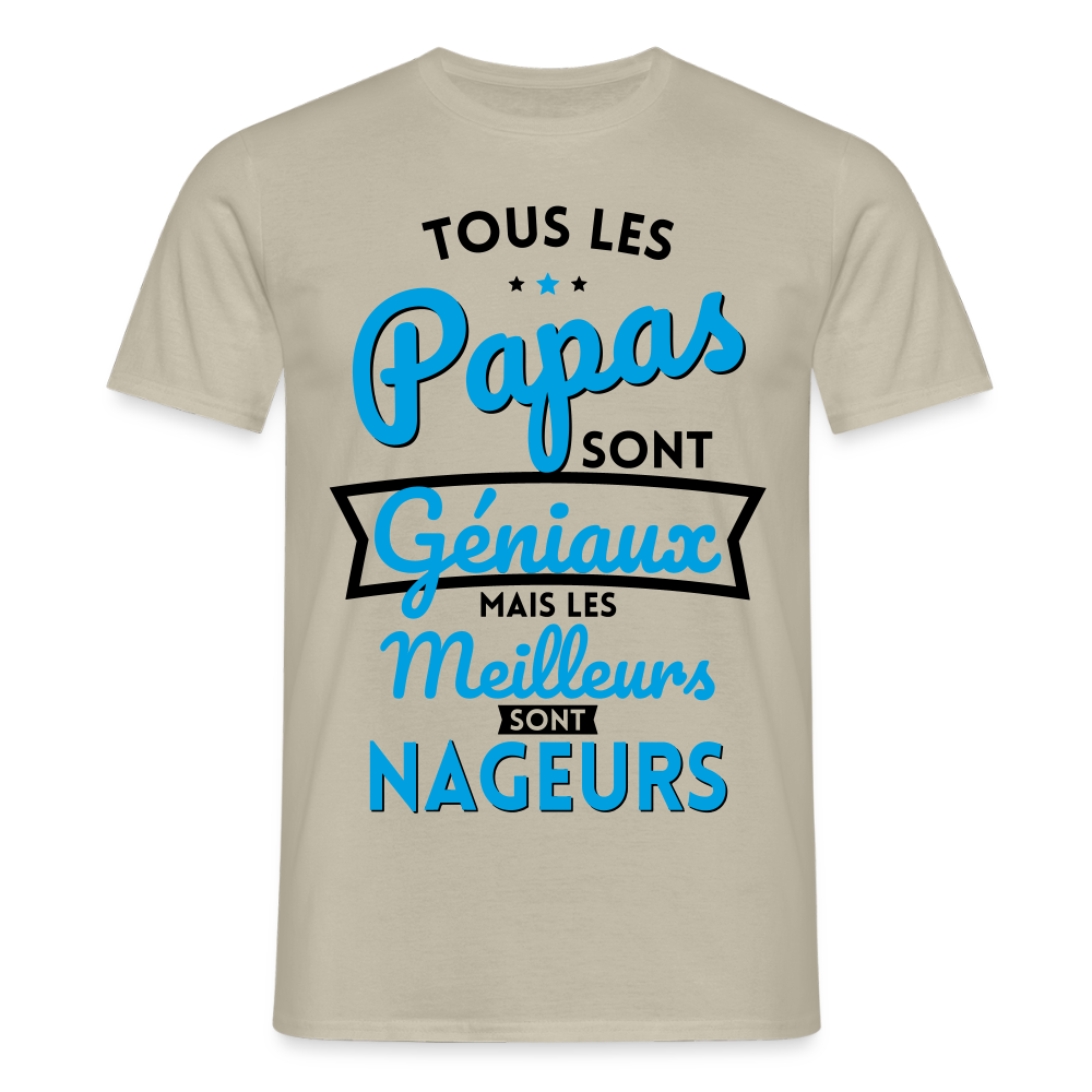 T-shirt Homme - Papas géniaux - Les meilleurs sont nageurs - beige sable