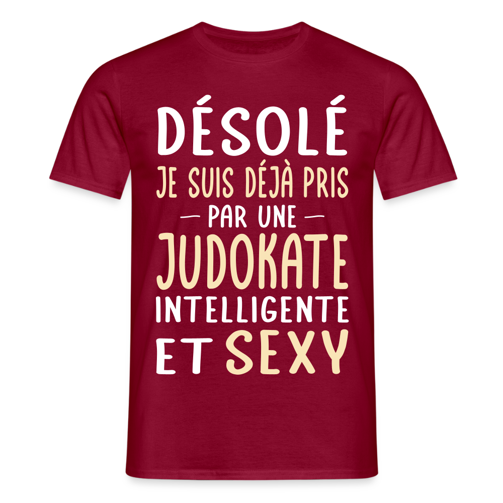 T-shirt Homme - Je suis pris par une judokate intelligente et sexy - rouge brique