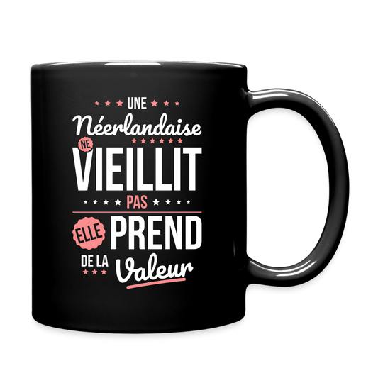 Mug uni -  Une Néerlandaise ne vieillit pas - noir