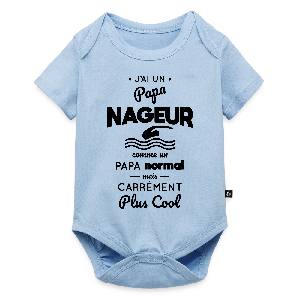 Body Bébé bio manches courtes - J'ai un papa nageur - bleu clair