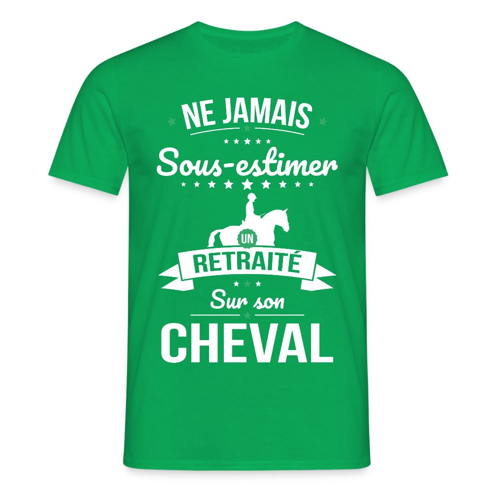 T-shirt Homme - Ne jamais sous-estimer un retraité sur son cheval - vert