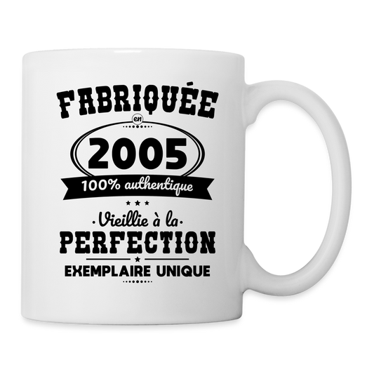 Mug blanc - Anniversaire 20 Ans - Fabriquée en 2005 - blanc